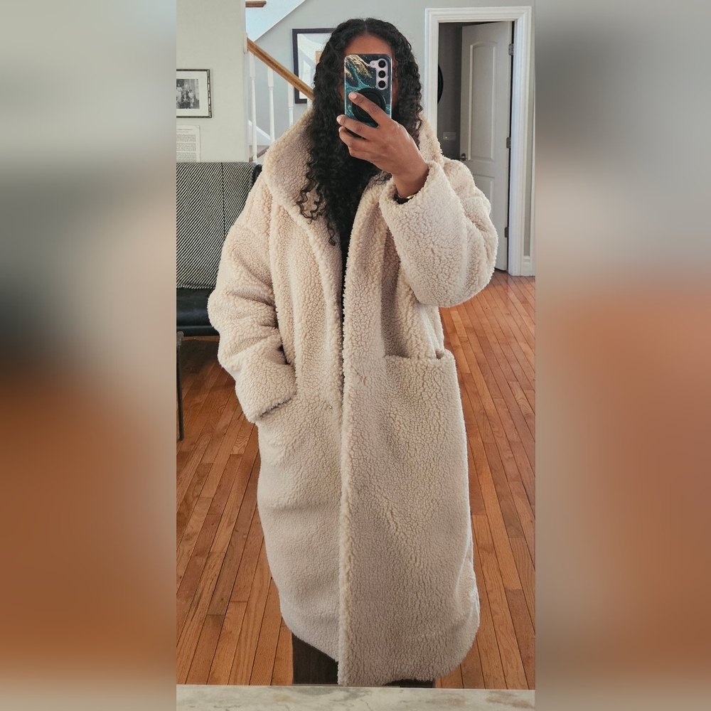 Monki Midi Teddy in off white